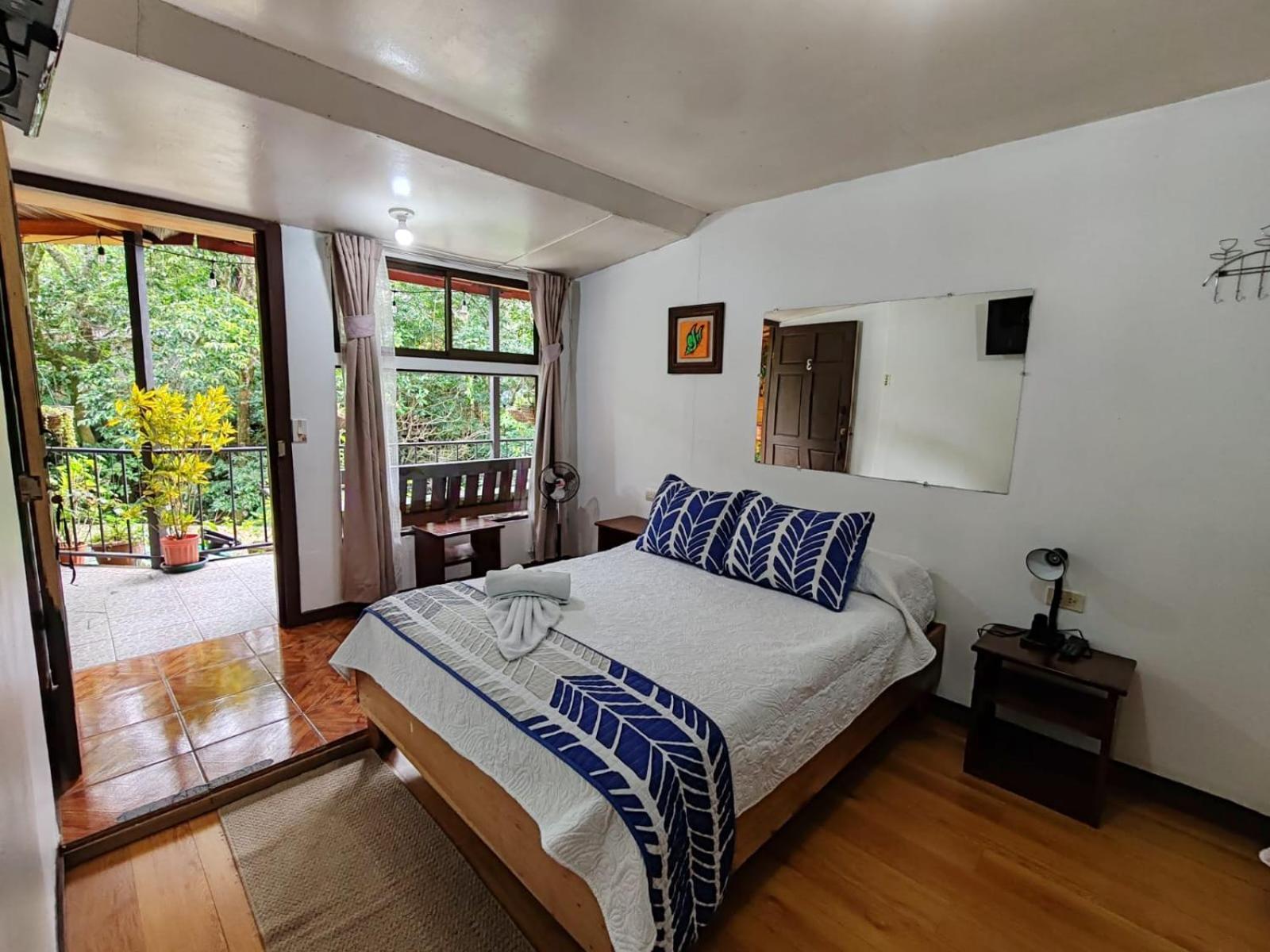 Cabinas El Pueblo B&B Монте-Верде Экстерьер фото